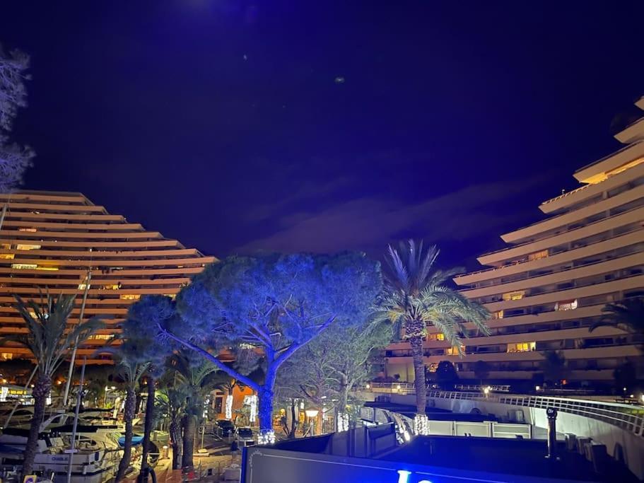 Studio A 2 Pas De La Plage Villeneuve-Loubet Extérieur photo