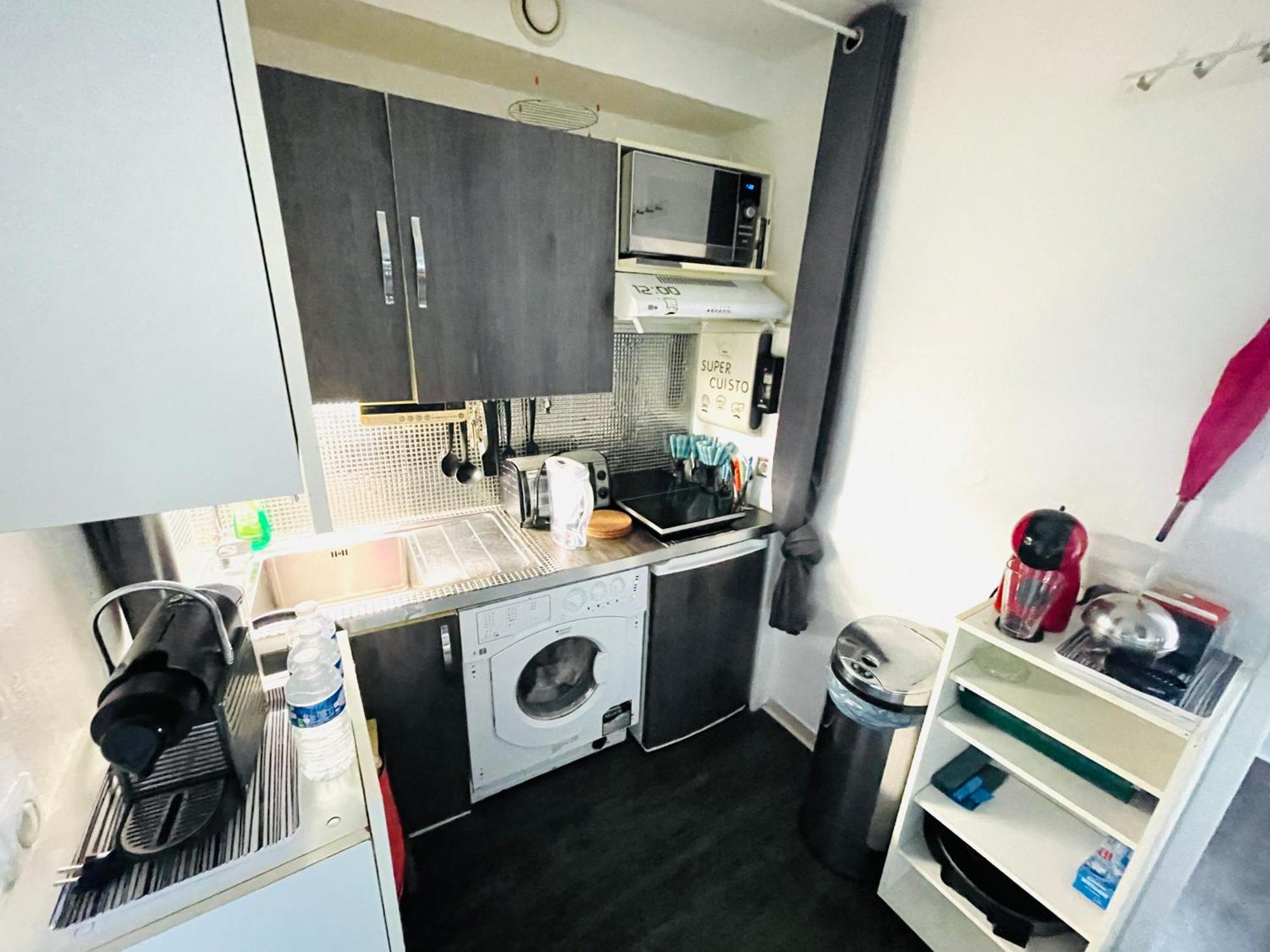 Studio A 2 Pas De La Plage Villeneuve-Loubet Extérieur photo